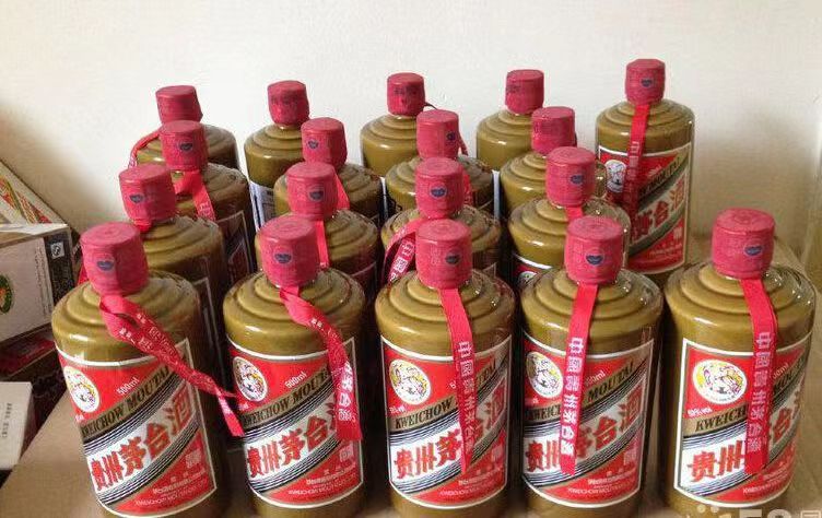 四平精品茅台酒回收